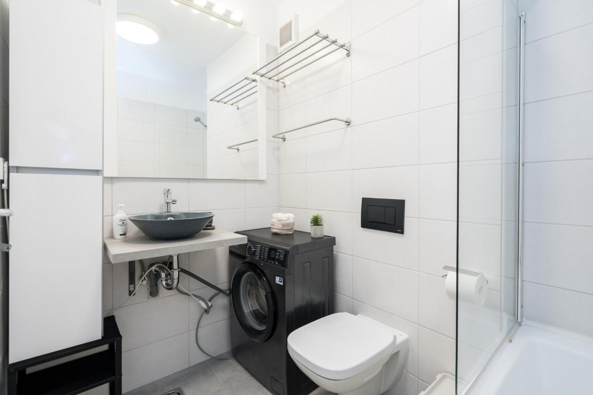 Arrivederci - Elegant 1Br In Belvedere Residence Bukares Bagian luar foto